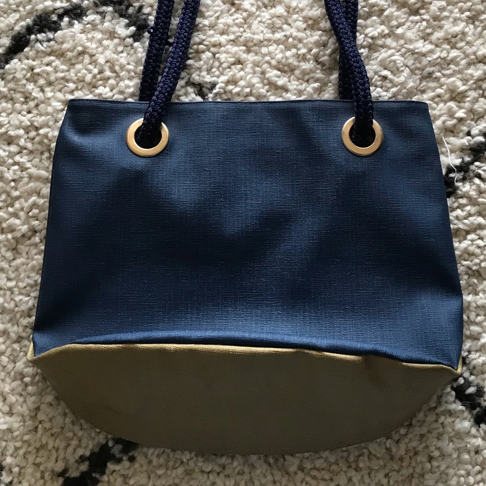 Shoulder bag - Picture 2 of 2